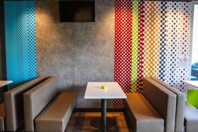 Ibis Budget Colmar Centre Gare Esterno foto