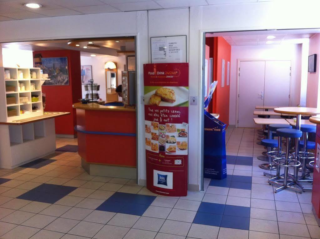 Ibis Budget Colmar Centre Gare Esterno foto
